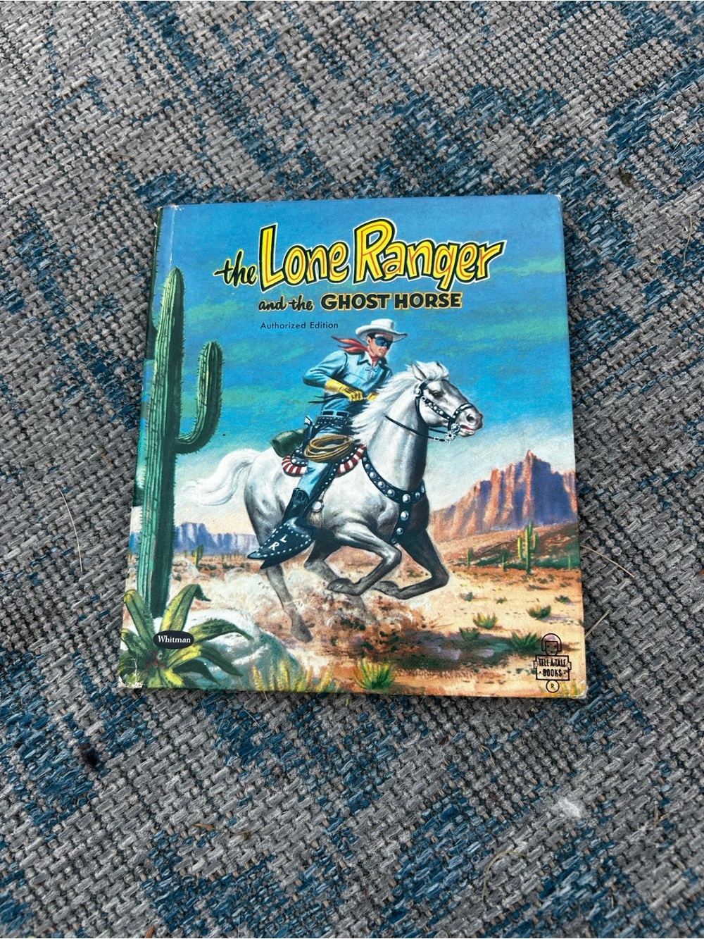 Good condition Tell-a-tale “the Lone Ranger and the Ghost Horse” book from 1955